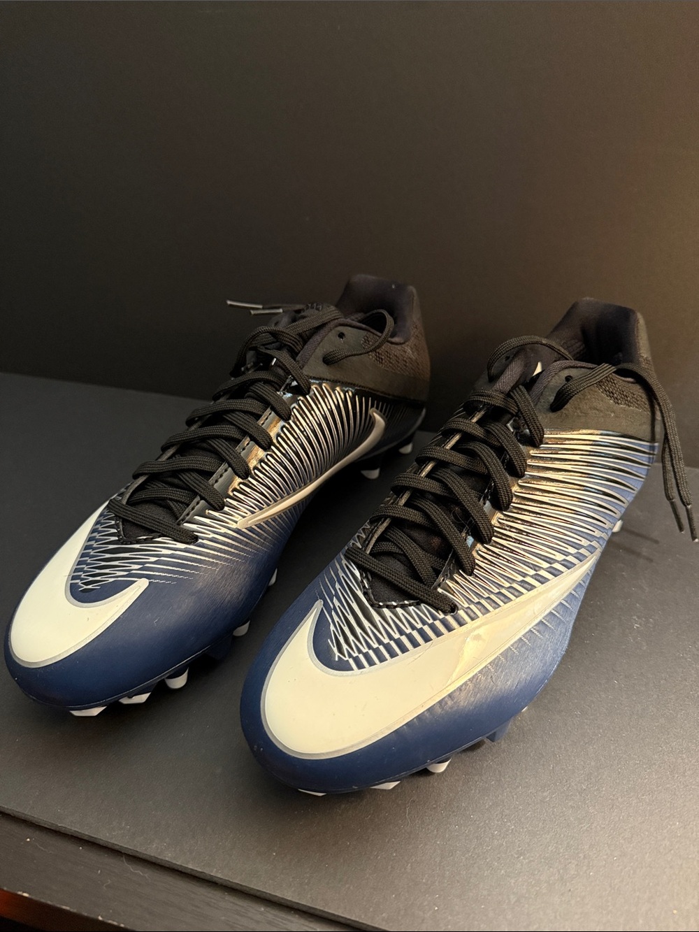 Nike - Men's Vapor Speed 2 Football Cleats in Navy, Black, and White